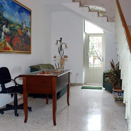 Gulliver Panzió Noto